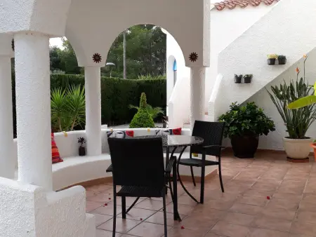 Grande maison familiale avec piscine, à 600m de la plage - Photo 5