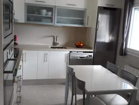 Grande maison familiale avec piscine, à 600m de la plage - Photo 11