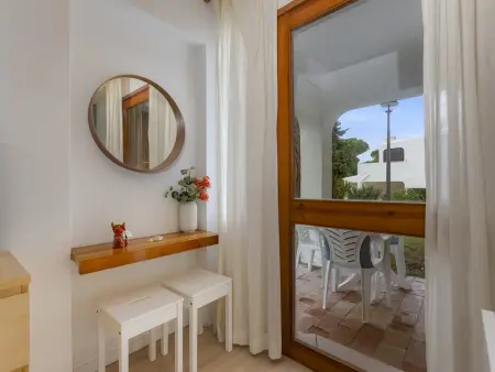 Charmant Studio Proche Plage à Albufeira avec Terrasse - Photo 12