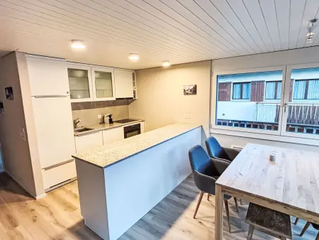 Vacation rental - Tgesa Palits, Appartement 4 personnes à Sedrun - Photo 3