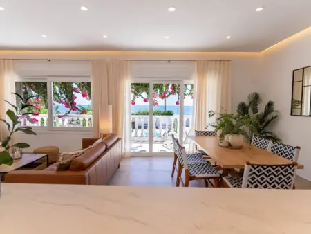 Appartement front de mer avec piscine commune et parking à San Pedro de Alcántara - Photo 1