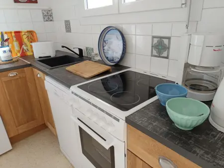 Appartement Bohème près de la Plage - Animaux Bienvenus - Parking Privé - Photo 17