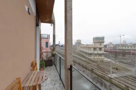 ST-54-APPORTI, Appartement 1 chambre/4 pièces près de la gare centrale - Photo 3
