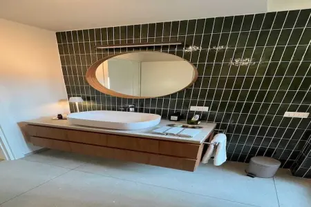 ST-54-APPORTI, Appartement 1 chambre/4 pièces près de la gare centrale - Photo 13