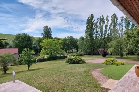 Gîte Les Charmes, Escapade familiale près des vignobles français - Photo 5
