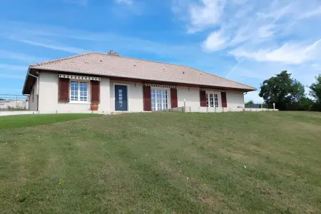 Gîte Les Charmes, Escapade familiale près des vignobles français - Photo 6