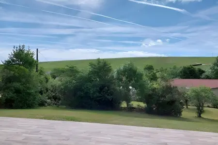 Gîte Les Charmes, Escapade familiale près des vignobles français - Photo 15