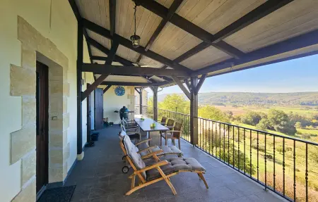 Charmant avec vue paysagère, Maison 9 personnes à Castels et Bézenac - Photo 1