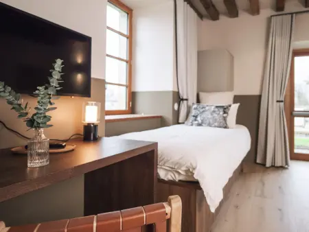 Charme Authentique du XIVe siècle avec WiFi et Parking à Contigny - Photo 15