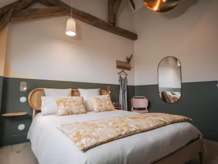 Charme Authentique du XIVe siècle avec WiFi et Parking à Contigny - Photo 25