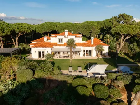 Fairview Villa avec Jardin Luxuriant et Piscine Privée à Cascais - Photo 5
