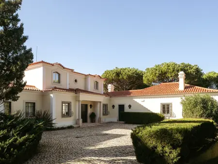 Fairview Villa avec Jardin Luxuriant et Piscine Privée à Cascais - Photo 6