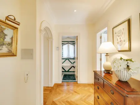 Fairview Villa avec Jardin Luxuriant et Piscine Privée à Cascais - Photo 32