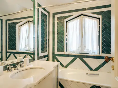 Fairview Villa avec Jardin Luxuriant et Piscine Privée à Cascais - Photo 33