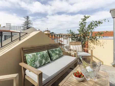 Maison typique au cœur de Cascais, 3 chambres, terrasse privée - Photo 4