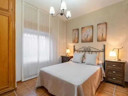 Charming villa avec piscine privée à Baena – 221 m² - Photo 2