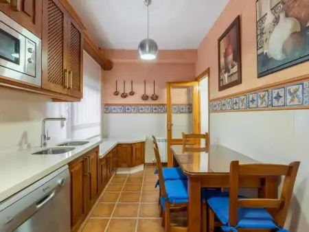 Charming villa avec piscine privée à Baena – 221 m² - Photo 9