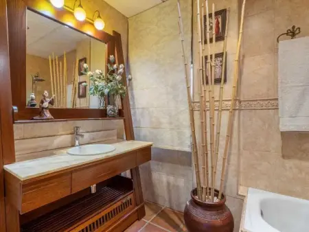Charming villa avec piscine privée à Baena – 221 m² - Photo 11