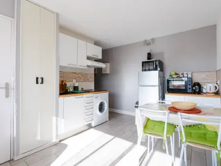 Charmant T2 rénové proche plage avec WIFI inclus - Photo 1