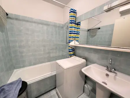 Appartement 2 pièces avec cabine - 4 pers. - Sanary-sur-Mer - Photo 8