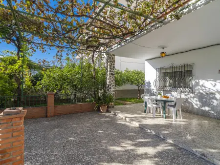 Villa familiale avec piscine privée, Wi-Fi, animaux admis, parking, max. 8 pers. - Photo 9