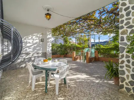 Villa familiale avec piscine privée, Wi-Fi, animaux admis, parking, max. 8 pers. - Photo 11