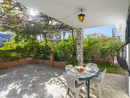 Villa familiale avec piscine privée, Wi-Fi, animaux admis, parking, max. 8 pers. - Photo 12