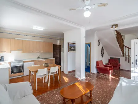 Villa familiale avec piscine privée, Wi-Fi, animaux admis, parking, max. 8 pers. - Photo 21