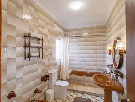 Villa familiale avec piscine privée, Wi-Fi, animaux admis, parking, max. 8 pers. - Photo 33