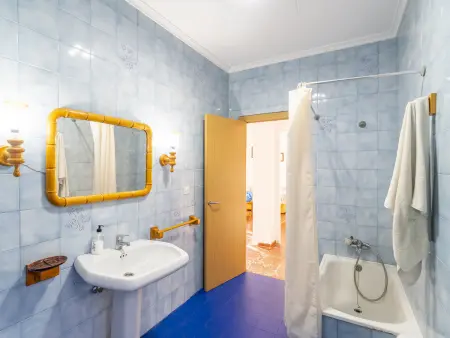 Villa familiale avec piscine privée, Wi-Fi, animaux admis, parking, max. 8 pers. - Photo 35