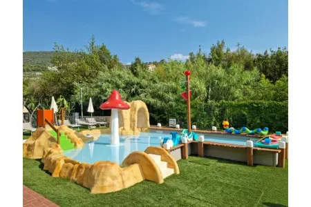 Residence dei Fiori - MOBILHOME 5 PAX MH, Mobil-home dans un camping à Pietra Ligure - Photo 9