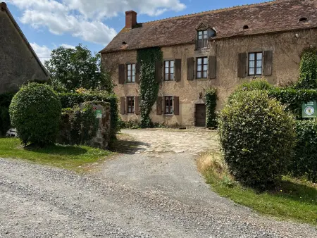 Grande Maison avec Piscine Intérieure Chauffée - Photo 2