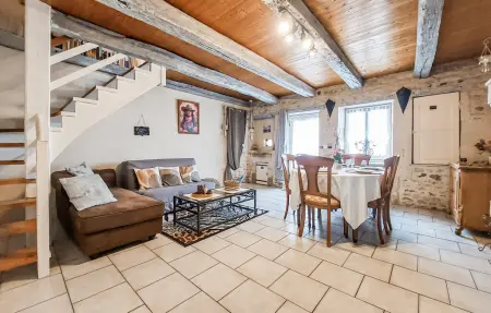 Charmante maison au calme, Maison 6 personnes à Savigné - Photo 2