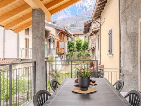 Alture e Riflessi, Maison 8 personnes à Colico - Photo 1