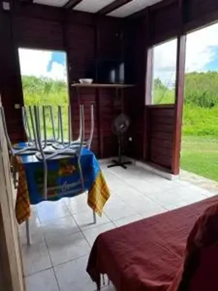 Maison cosy près de Petit-Canal sur 30 m² avec jardin - Photo 6