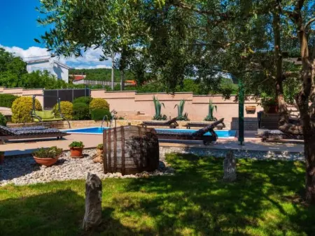 Stone villa Tea with pool, Maison 8 personnes à Posedarje - Photo 28