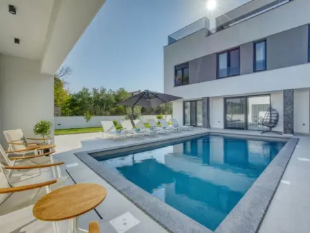 Villa Elena with two pools and spa, Maison 10 personnes à Nin - Photo 9