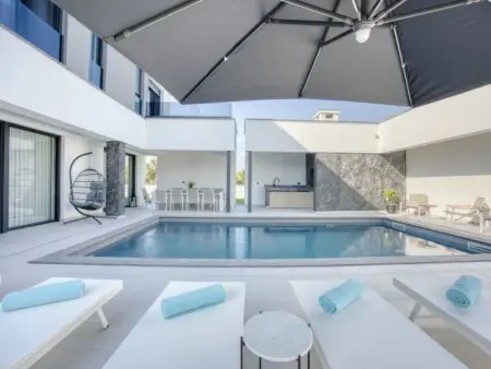 Villa Elena with two pools and spa, Maison 10 personnes à Nin - Photo 39