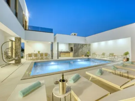 Villa Elena with two pools and spa, Maison 10 personnes à Nin - Photo 40