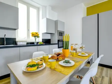 Desenzanoloft Palazzo Visconti-Collo Lungo Giallo - Photo 6