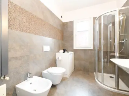 DesenzanoLoft La Rosa dei Venti Renoviert 2025, Appartement 5 personnes à Desenzano - Photo 20