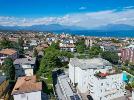 DesenzanoLoft Cappuccino mit privater Garage, Appartement 5 personnes à Desenzano - Photo 39