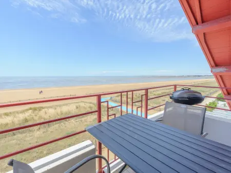 Appartement T2 en Front de Mer avec Balcon, Wifi et Parking - Châtelaillon-Plage - Photo 2
