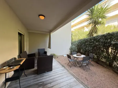 Charmant T2 à Propriano avec jardin et parking, Appartement 2 personnes à Propriano - Photo 1