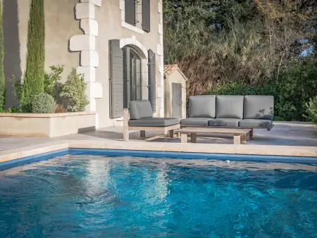 Maison Contemporaine avec Piscine à Maussane, Maison 8 personnes à Maussane les Alpilles - Photo 1