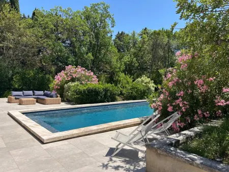 Maison Contemporaine avec Piscine à Maussane, Maison 8 personnes à Maussane les Alpilles - Photo 19