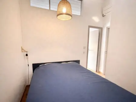 Maison lumineuse avec clim, terrasse et parking, proche plage - Photo 13