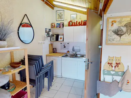 Maison Lumineuse et Familiale à Vic-la-Gardiole avec Piscine et Parking - Photo 10