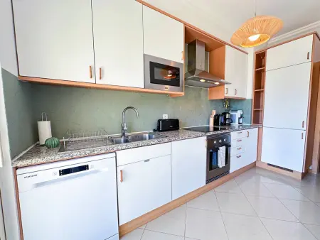 Appartement à Albufeira avec terrasse spacieuse et piscines dans complexe privé - Photo 3
