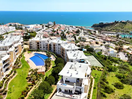 Appartement à Albufeira avec terrasse spacieuse et piscines dans complexe privé - Photo 6